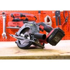 OXEO Scie Circulaire Sans Fil 18V Easy Full - Avec Batterie Et Chargeur Rapide 8 OXEO Scie Circulaire Sans Fil 18V Easy Full - Avec Batterie Et Chargeur Rapide -Scie électrique portative Soldes 20036576 4