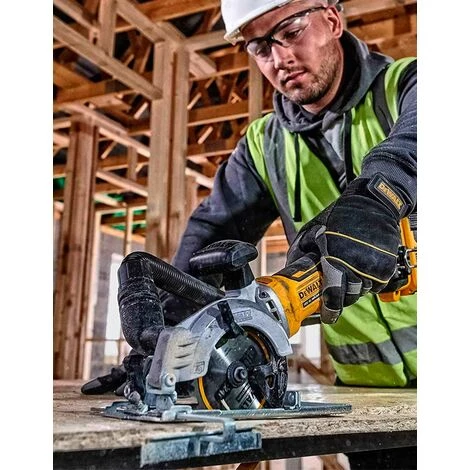 Scie Circulaire DeWALT DCS571P2T (2 X 5,0 Ah DCB115 TSTAK II) 4 Scie Circulaire DeWALT DCS571P2T (2 X 5,0 Ah DCB115 TSTAK II) – Image 4