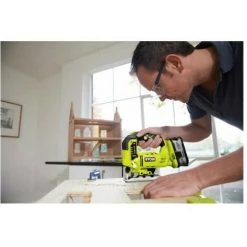 Scie Sauteuse Pendulaire RYOBI 18 V OnePlus - Sans Batterie Ni Chargeur - R18JS-0 -Scie électrique portative Soldes 3114746 3