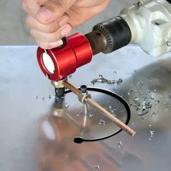 ABCRITAL Le Coupeur De Tôle D'Origine | Se Fixe À La Perceuse Standard | Coupe Des Tôles Plates Ou Ondulées | Découpe Multidirectionnelle | Positionnement À 350 Degrés De Haute Précision Pour Le Perçage