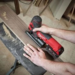 .MILWAUKEE. Scie Sauteuse Pommeau M18FBJS-0X MILWAUKEE - 4933464799 -Scie électrique portative Soldes 35210807 4