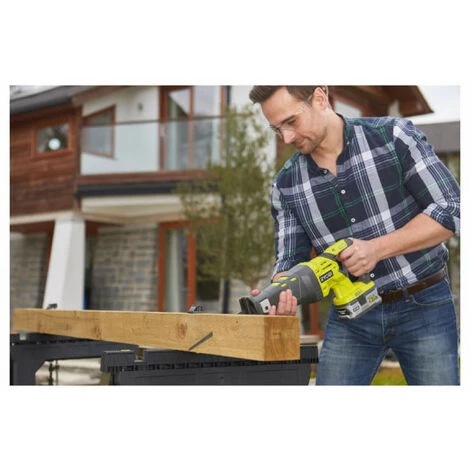 Scie Sabre RYOBI 18V OnePlus - Sans Batterie Ni Chargeur R18RS-0 4 Scie Sabre RYOBI 18V OnePlus - Sans Batterie Ni Chargeur R18RS-0 – Image 4