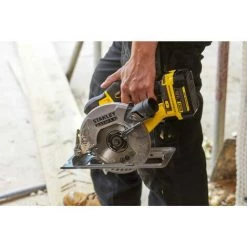 STANLEY Scie Circulaire Sans Fil 18V, Gamme FATMAX V20, 165mm, Vitesse 4000 Trs/mn Brushless - SFMCS500B-XJ - Sans Batterie, Ni Chargeur 9 STANLEY Scie Circulaire Sans Fil 18V, Gamme FATMAX V20, 165mm, Vitesse 4000 Trs/mn Brushless - SFMCS500B-XJ - Sans Batterie, Ni Chargeur -Scie électrique portative Soldes 46233471 5