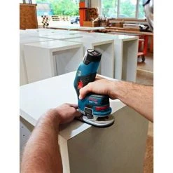 Affleureuse BOSCH GKF 12V-8 (1 X 3,0 Ah GAL12V-40 L-Boxx 136) -Scie électrique portative Soldes 51931192 3