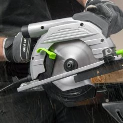 Scie Circulaire 1350W - 190mm - Constructor -Scie électrique portative Soldes 5385578 5