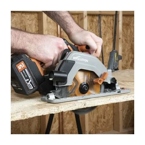 EVOLUTION Scie Circulaire Sans Fil R165CCS-LI Avec Batterie Lithium 4Ah 1 EVOLUTION Scie Circulaire Sans Fil R165CCS-LI Avec Batterie Lithium 4Ah