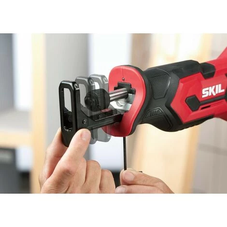 SKIL SW1E 3470AA Scie Sabre à Batterie 20v Avec Batterie 2.5Ah 2 SKIL SW1E 3470AA Scie Sabre à Batterie 20v Avec Batterie 2.5Ah – Image 2