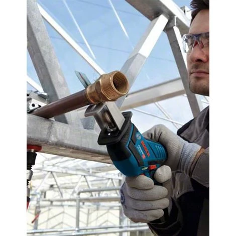 Scie Sabre BOSCH GSA 12V-14 (1 X 3,0 Ah GAL12V-40 L-Boxx 102) 4 Scie Sabre BOSCH GSA 12V-14 (1 X 3,0 Ah GAL12V-40 L-Boxx 102) – Image 4