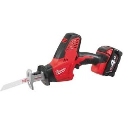 .MILWAUKEE. Scie Sabre MILWAUKEE C18 HZ 402B - 18V 4.0Ah - 2 Batteries, Chargeur, Sac De Transport - 4933441340